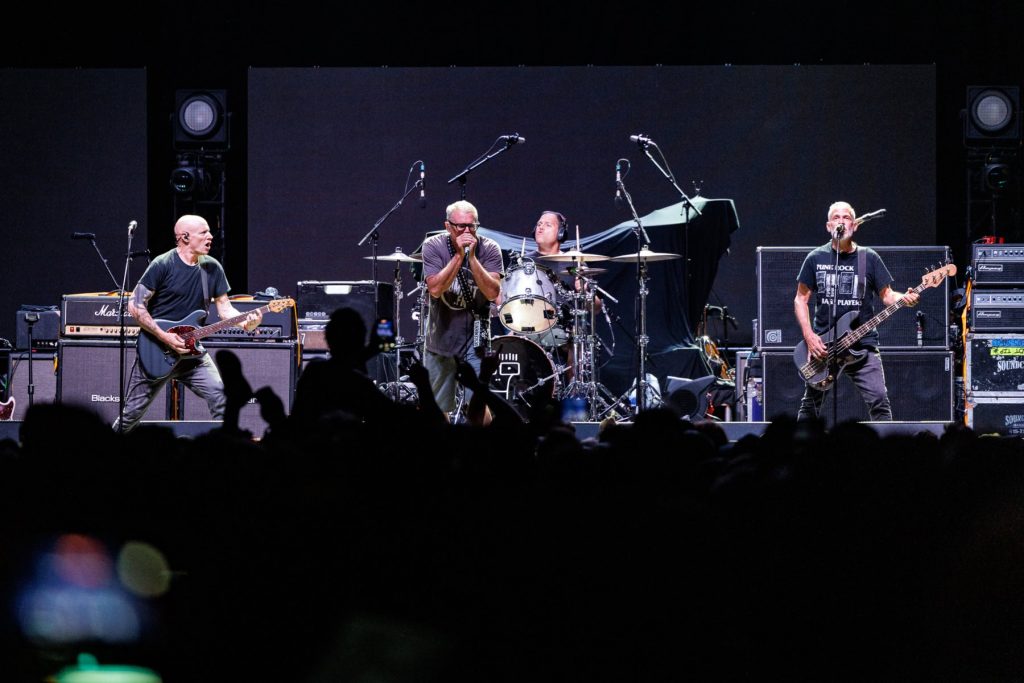 Descendents-9-1-26-Roxy-Atlanta-@thelightriot-Chris-Collett-11